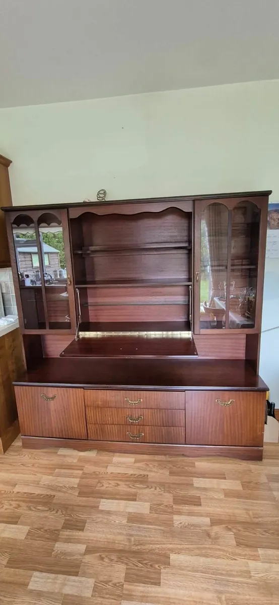Display Cabinet - Image 3