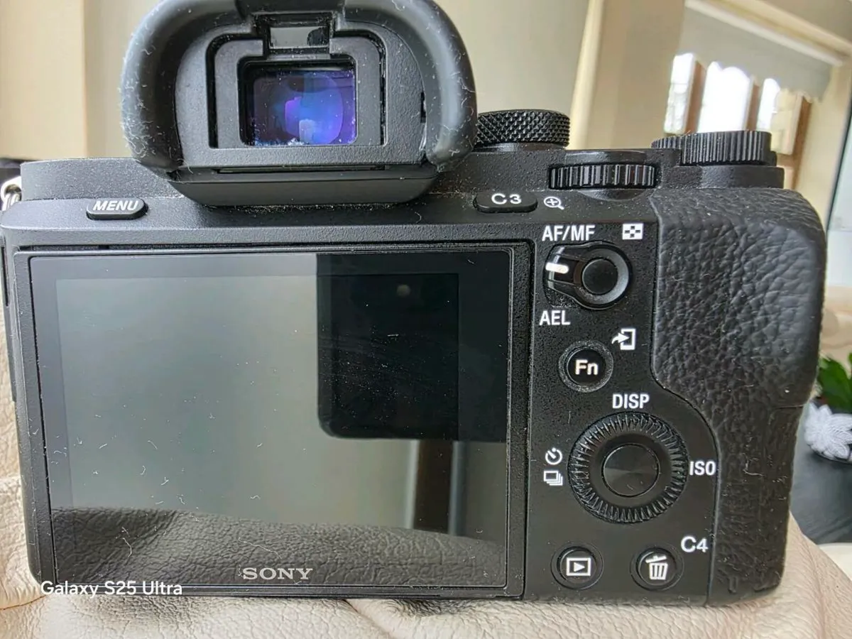 Sony Alpha A7 11 + Sony FE 28-70mm F3.5-5.6 OSS - Image 4
