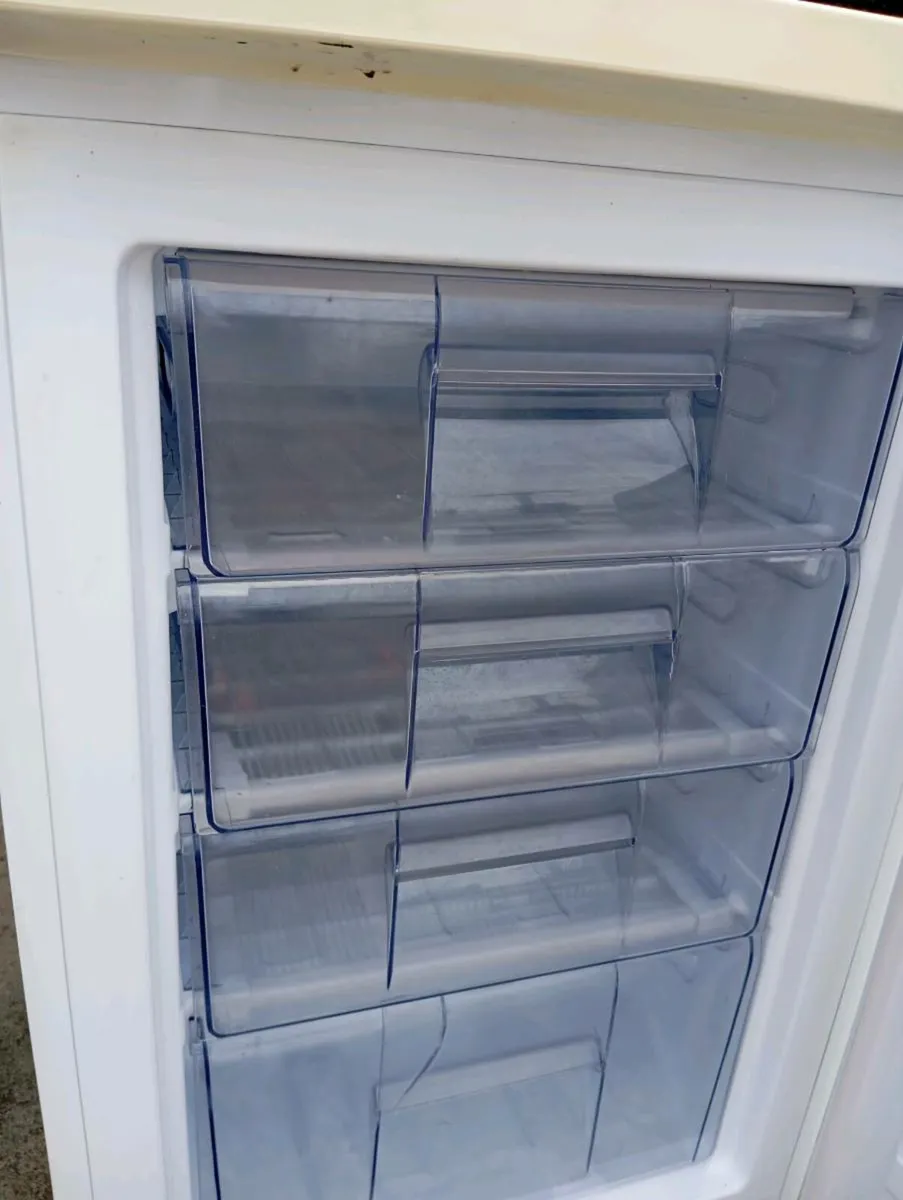 Freezer - Image 2