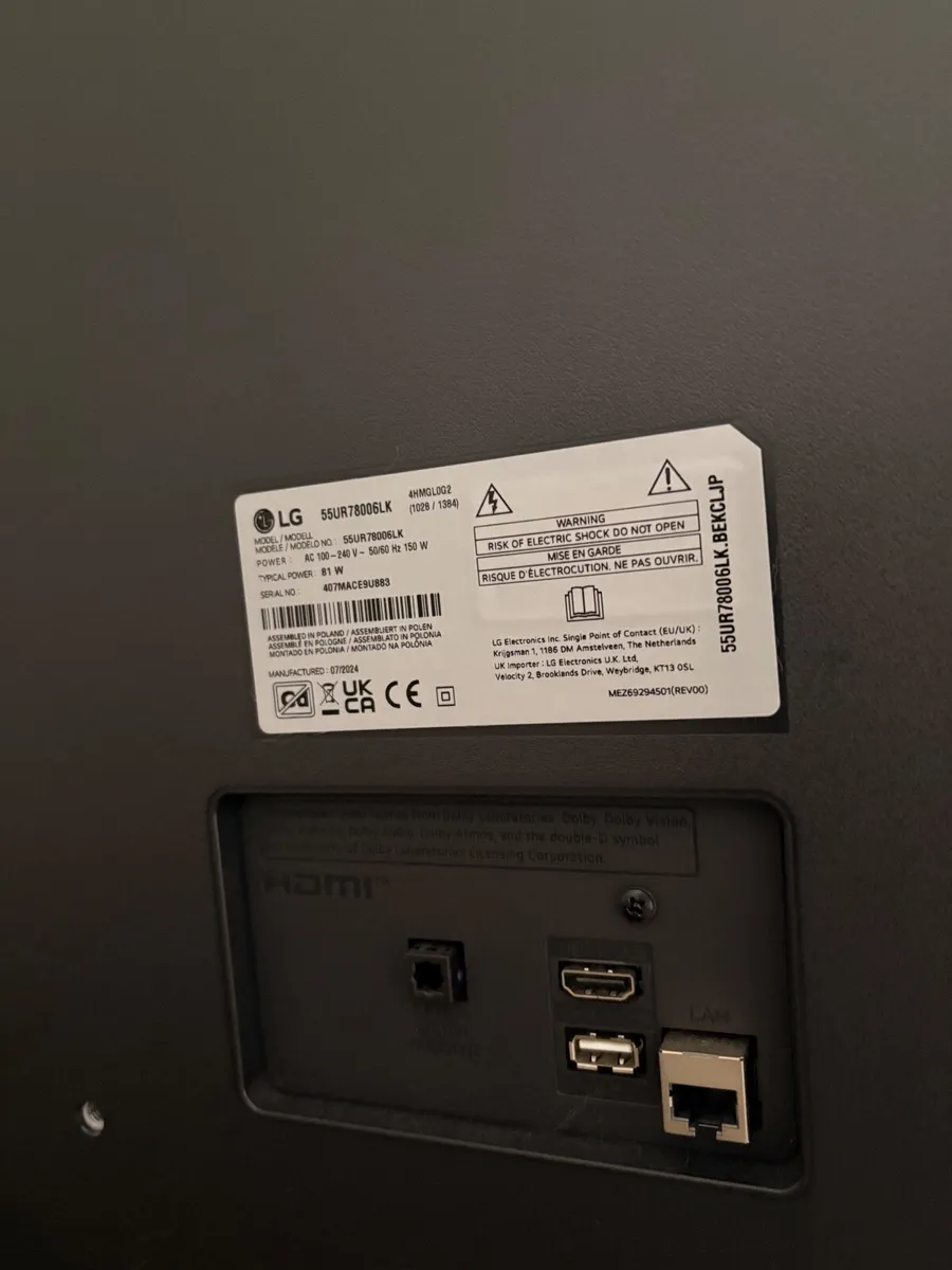 LG Smart tv 55’ - Image 3