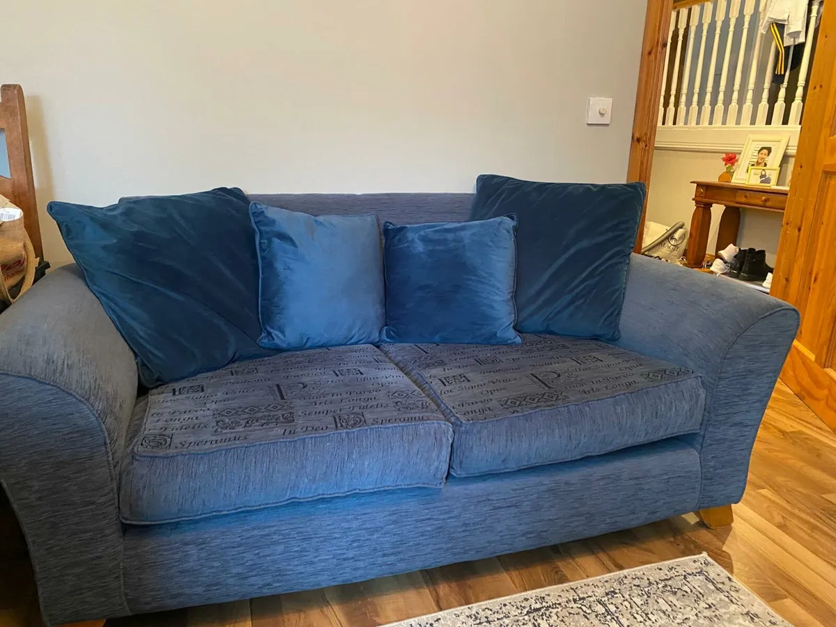 2 Seater Couch - large - Image 2
