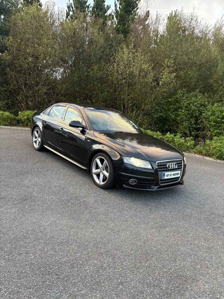 Audi A4 b8 S line - Image 1