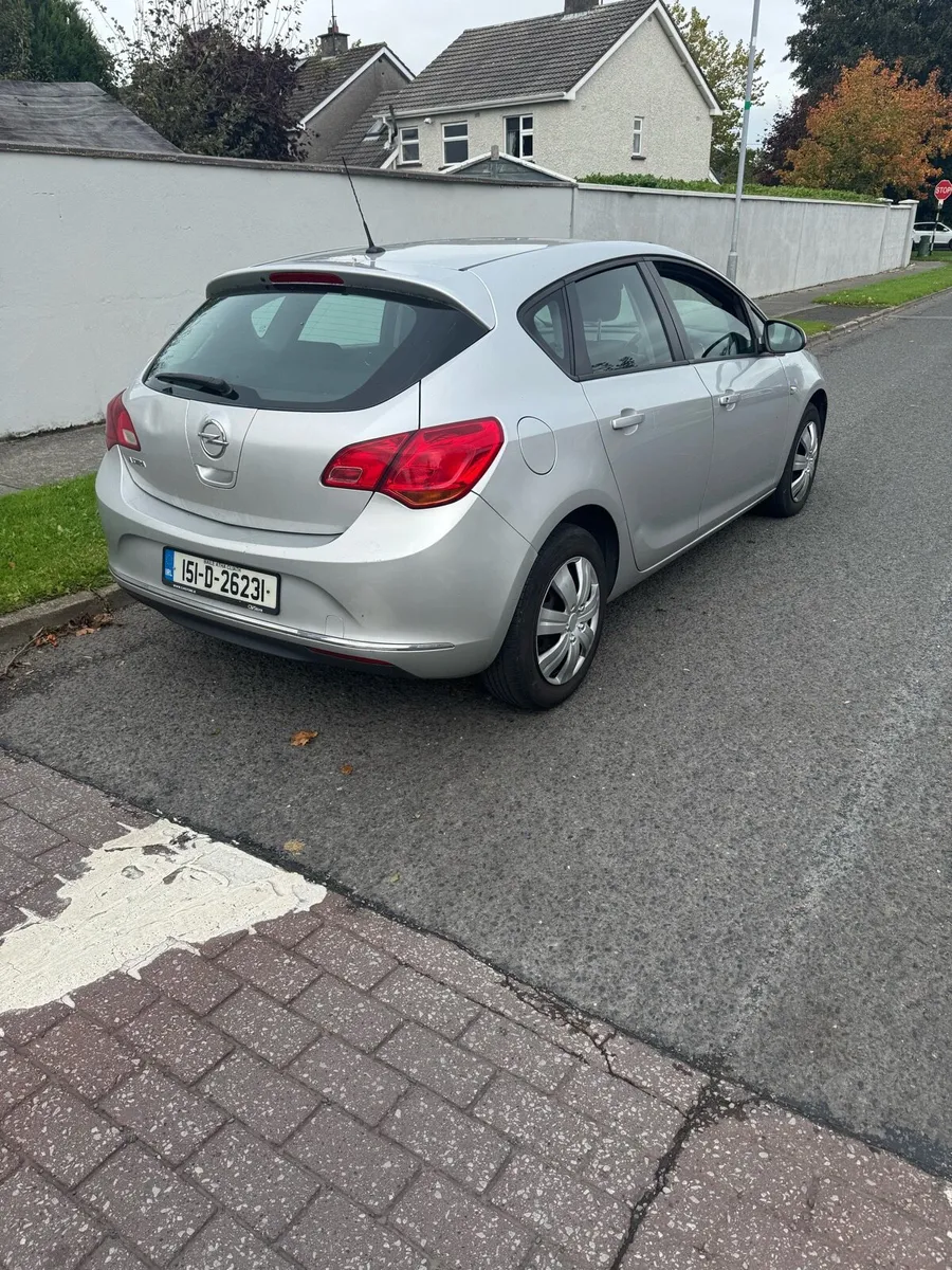 2015 Opel Astra - NCT 03/27 & TAX 01/26 - Image 4