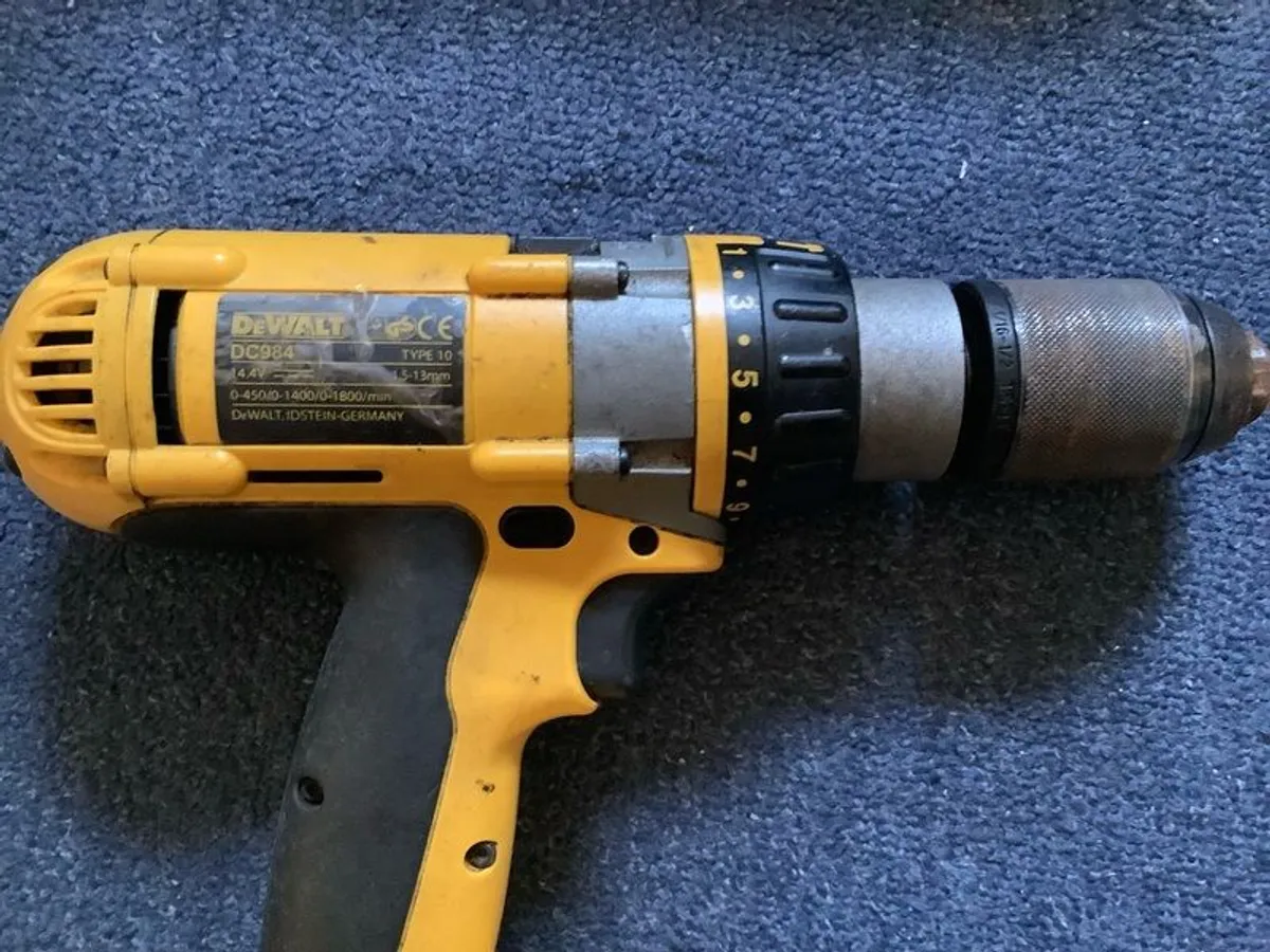 Dewalt drill and reciprocating saw - Image 2