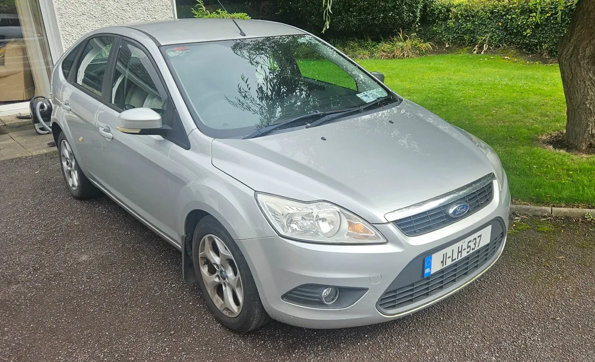 Ford Focus 2011 - Image 1