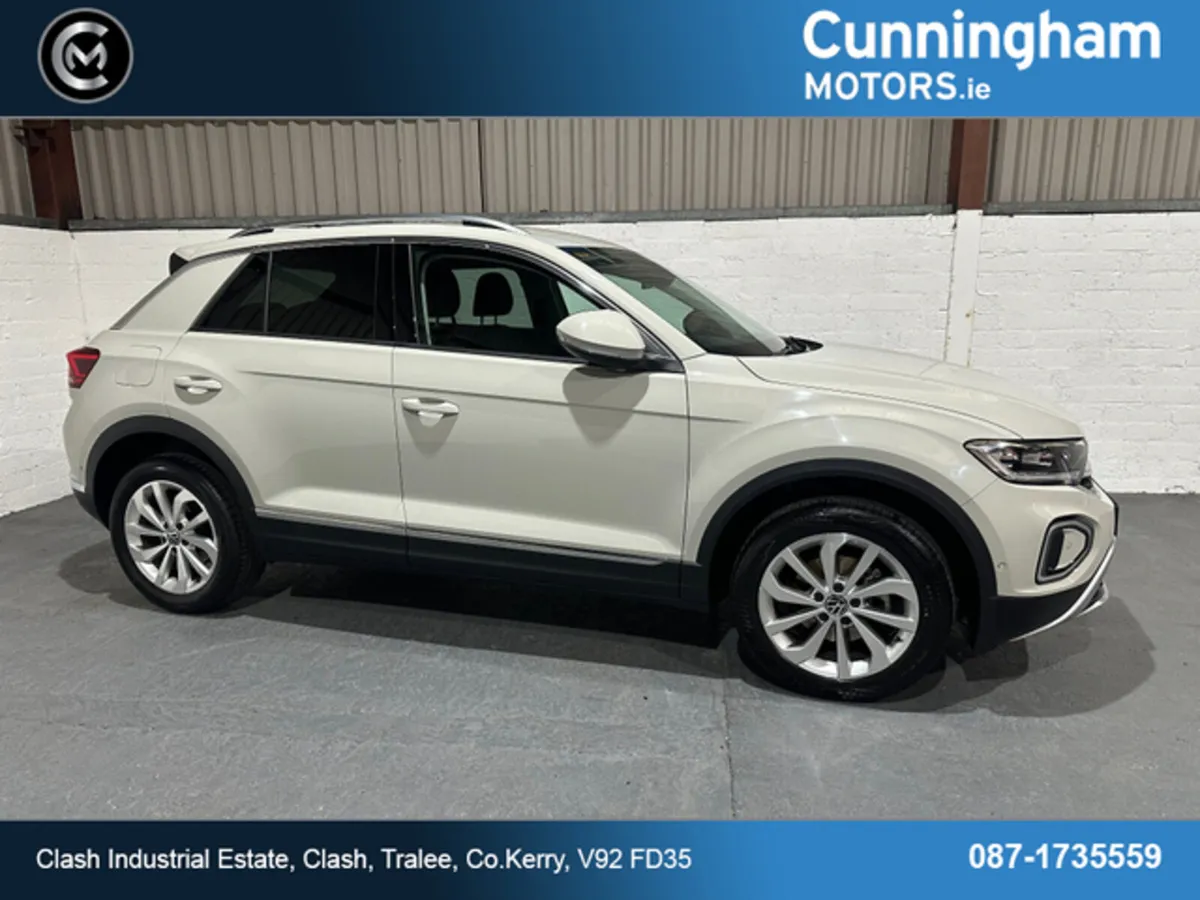 Volkswagen T-Roc 2023 1.5TSI AUTOMATIC - Image 3