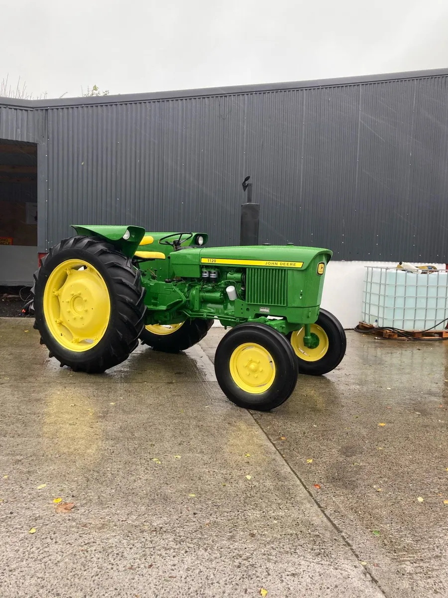 John Deere 1120 - Image 1
