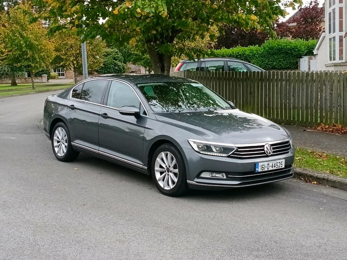 161 VW Passat Highline 2.0TDI DSG 150PS - Image 1