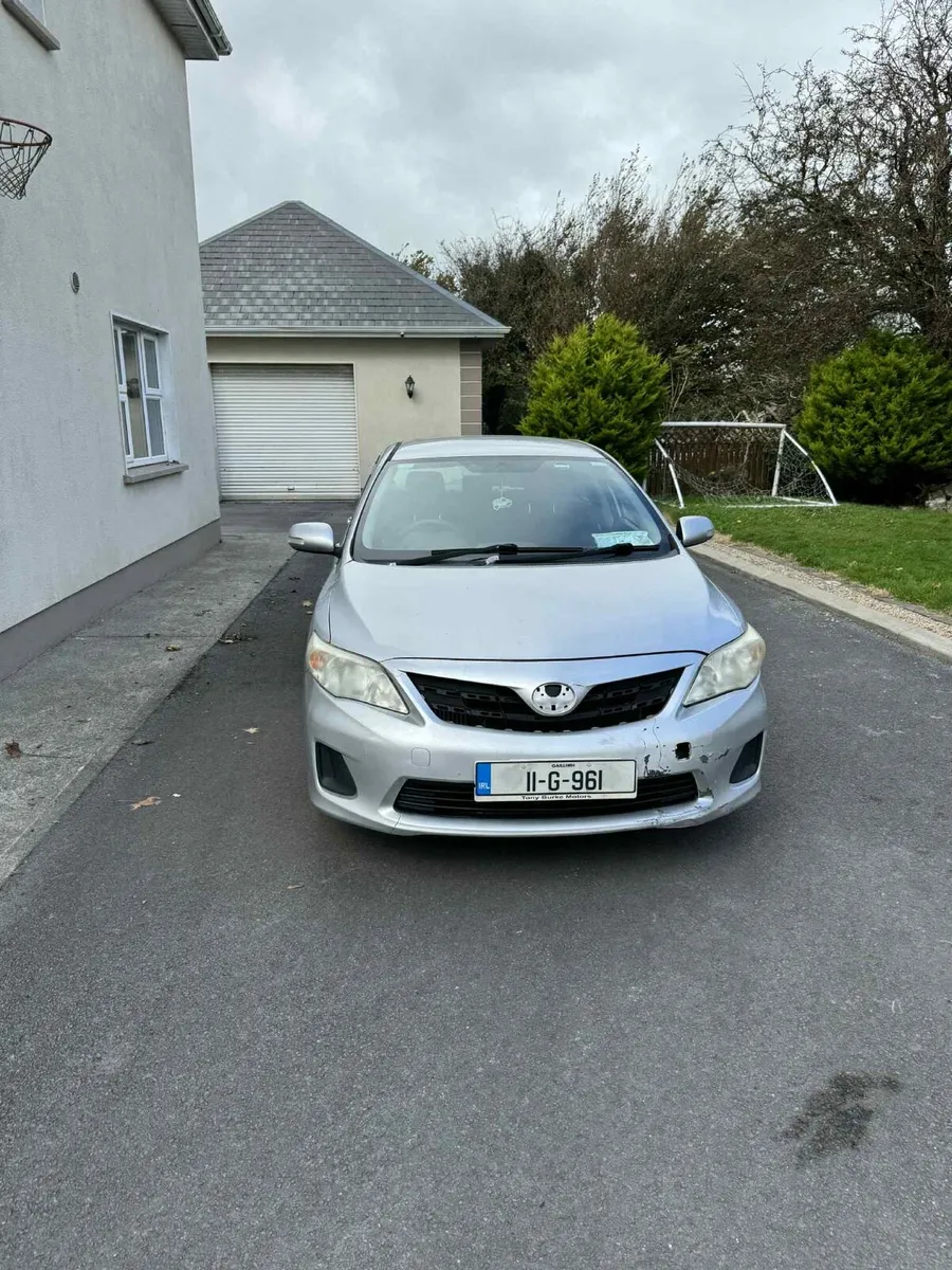2011 Toyota Corolla - Image 3