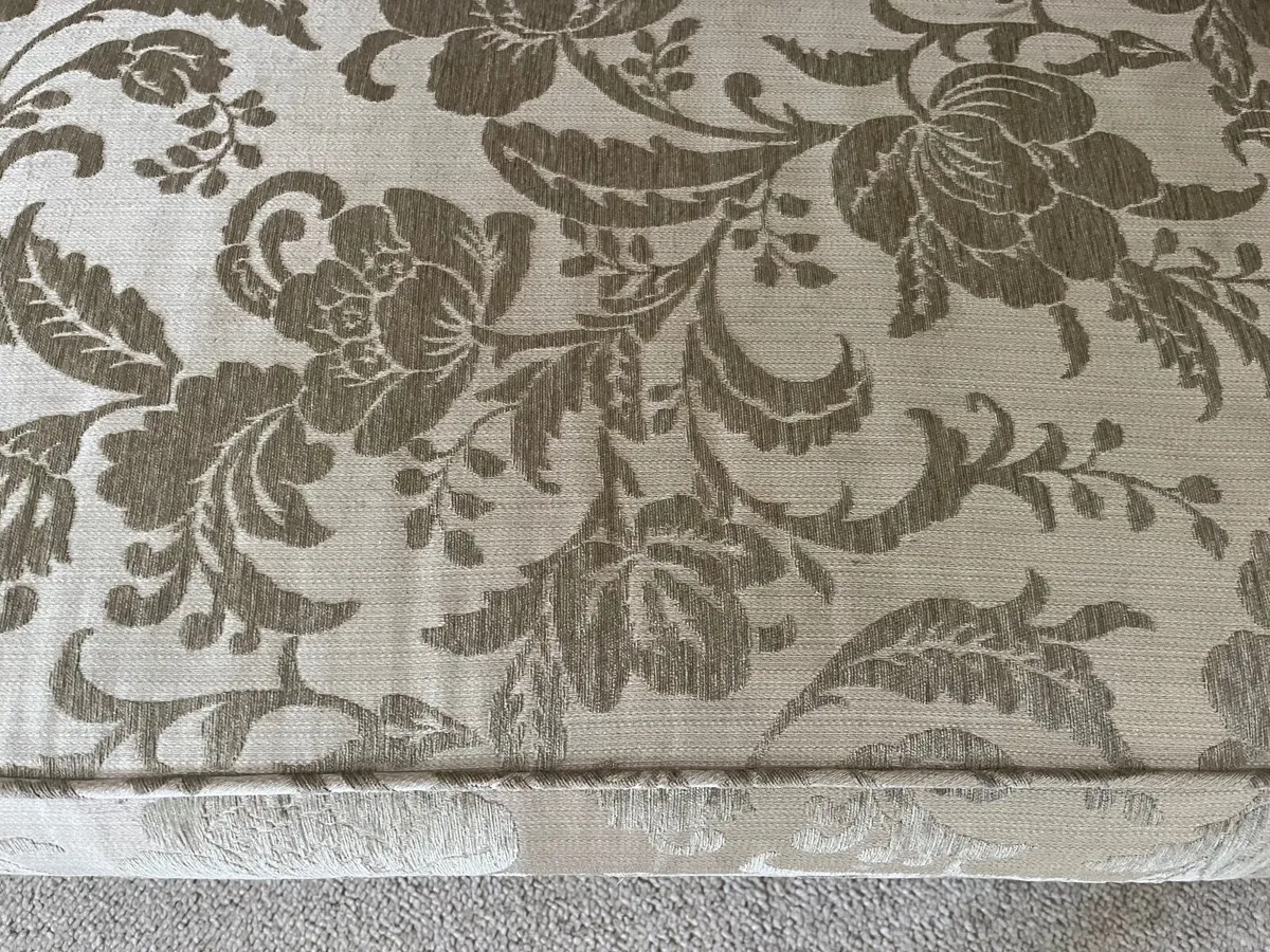 Furniture Sofas for sale - Image 3