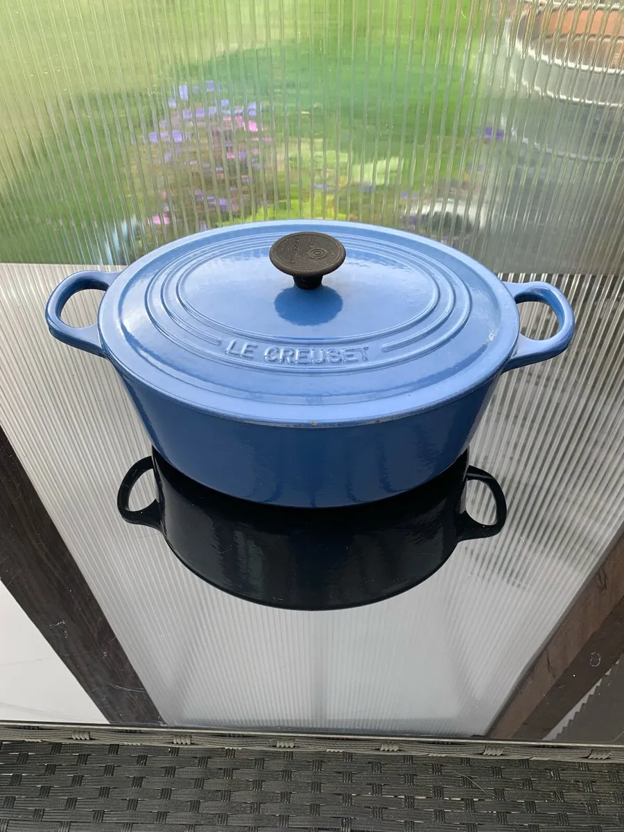 Le Creuset  casserole - Image 1
