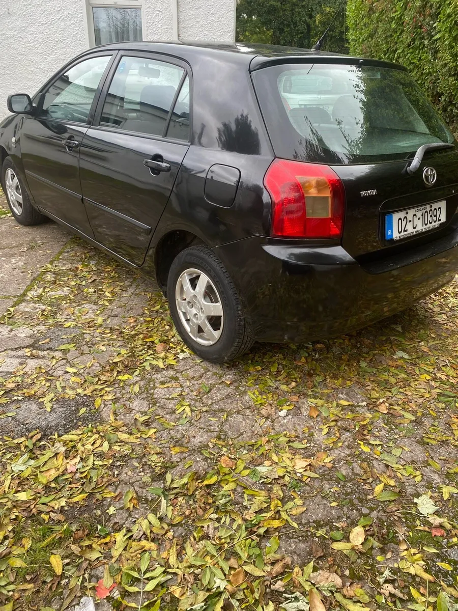 E12 Corolla - Image 4