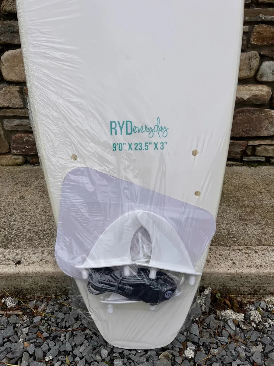 Brand New 9’0 soft surfboard - Image 2