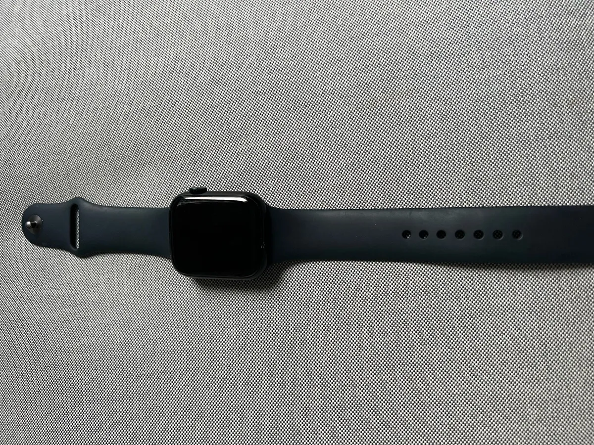 Apple Watch - Series 8 45mm - Image 3