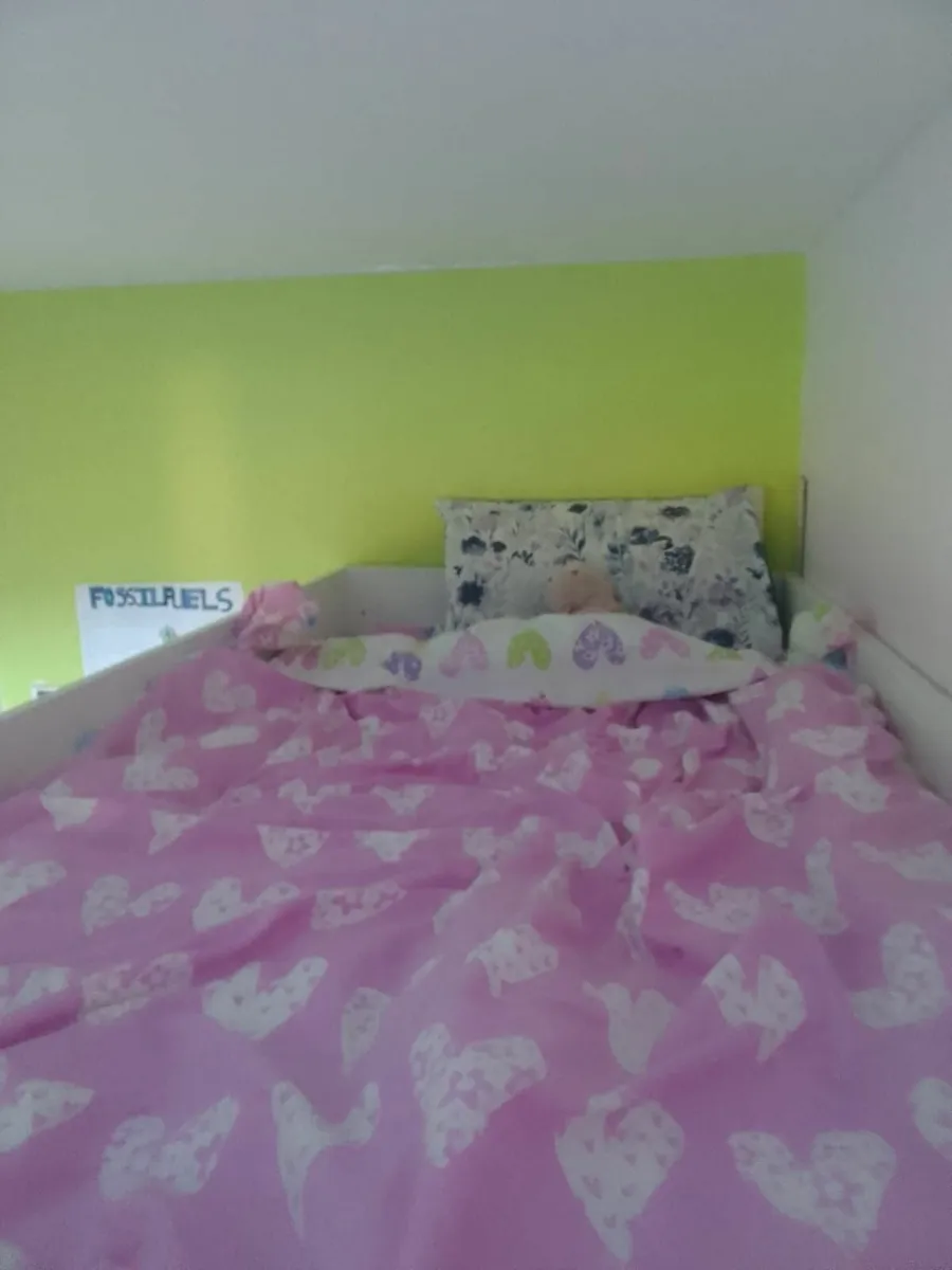 Single Bed - Image 1
