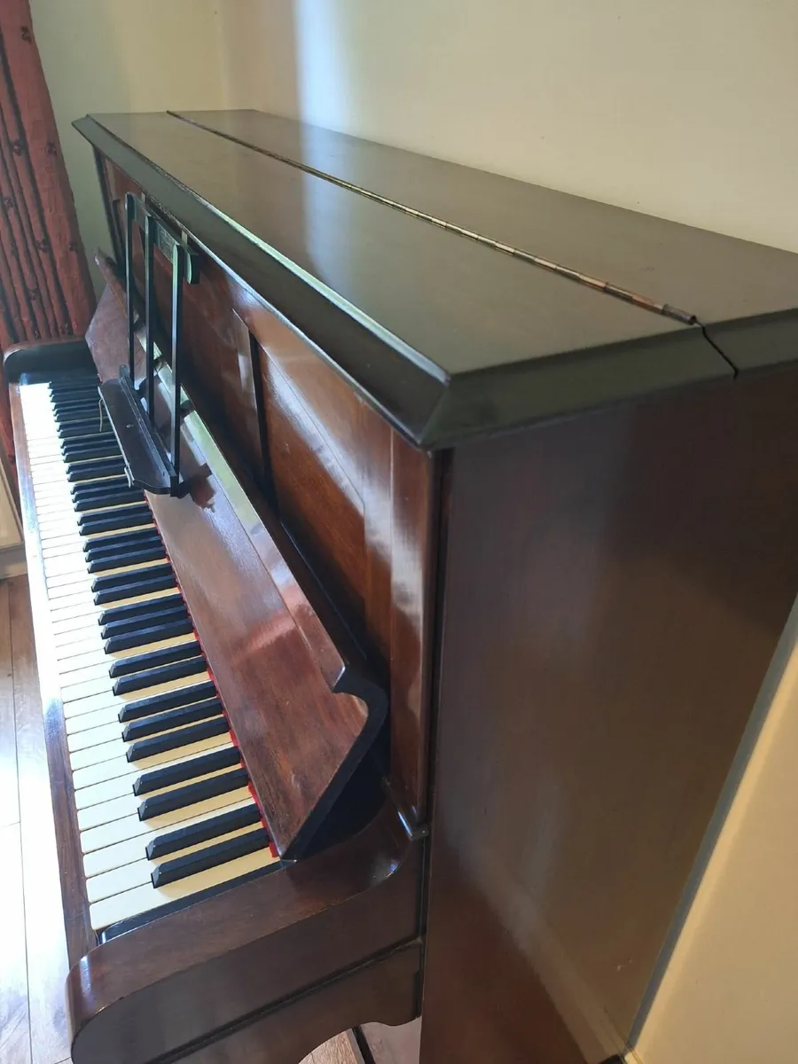 Piano - Image 3