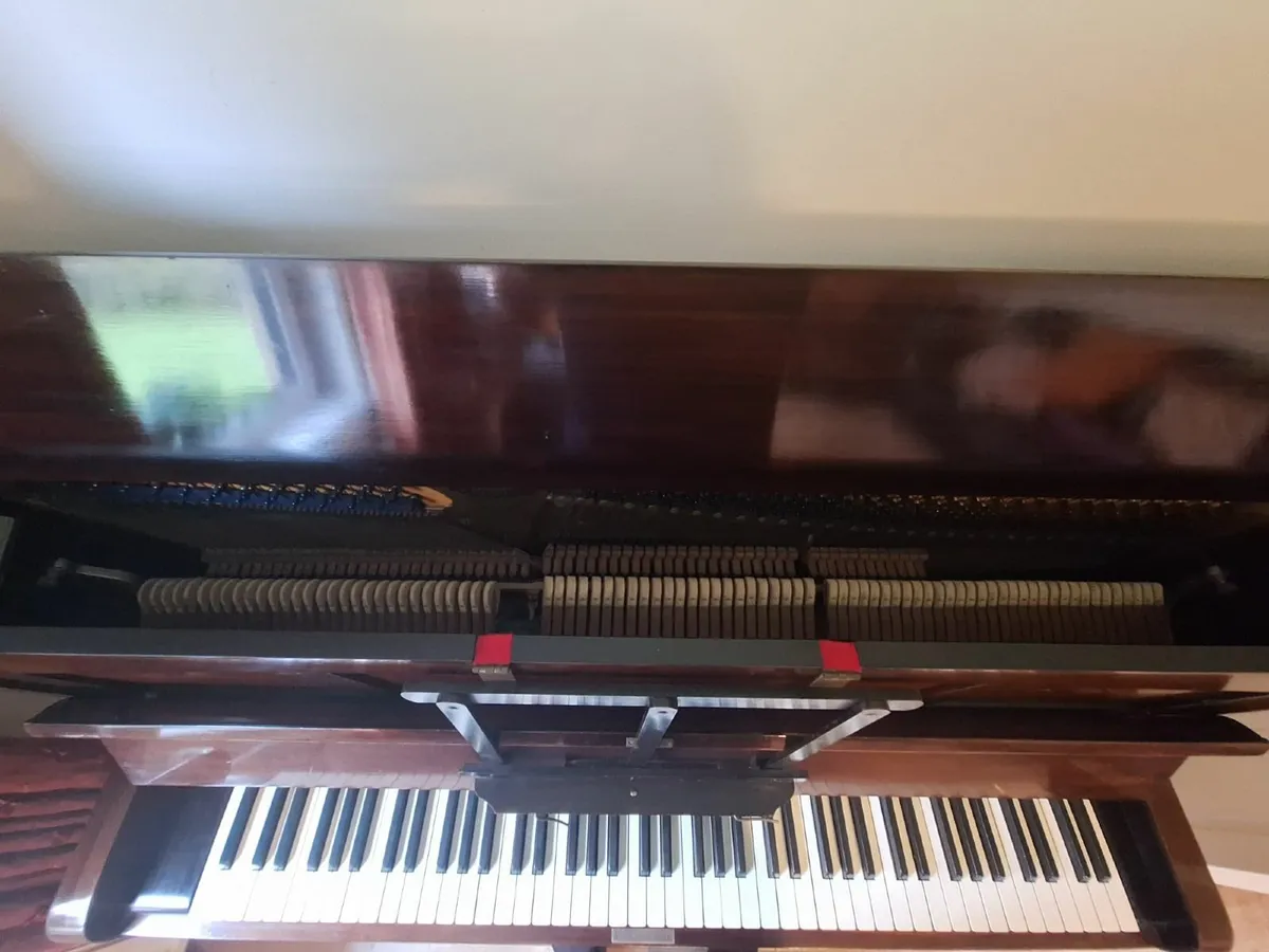 Piano - Image 4