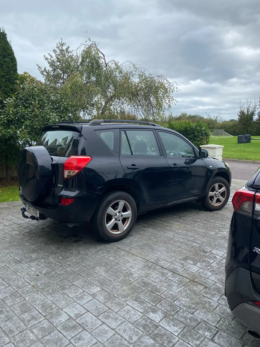 Toyota RAV4 2008 - Image 4