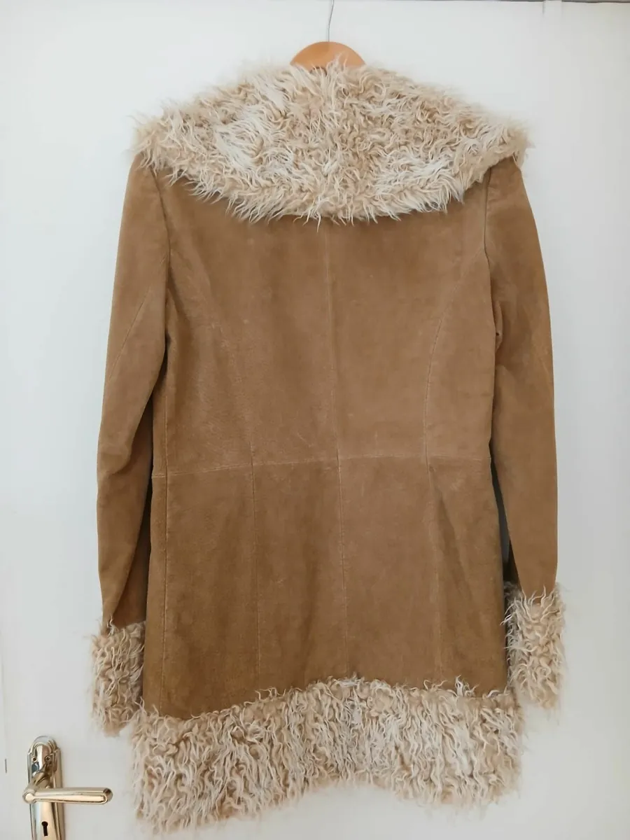 Ladies jacket size 8 - Image 2