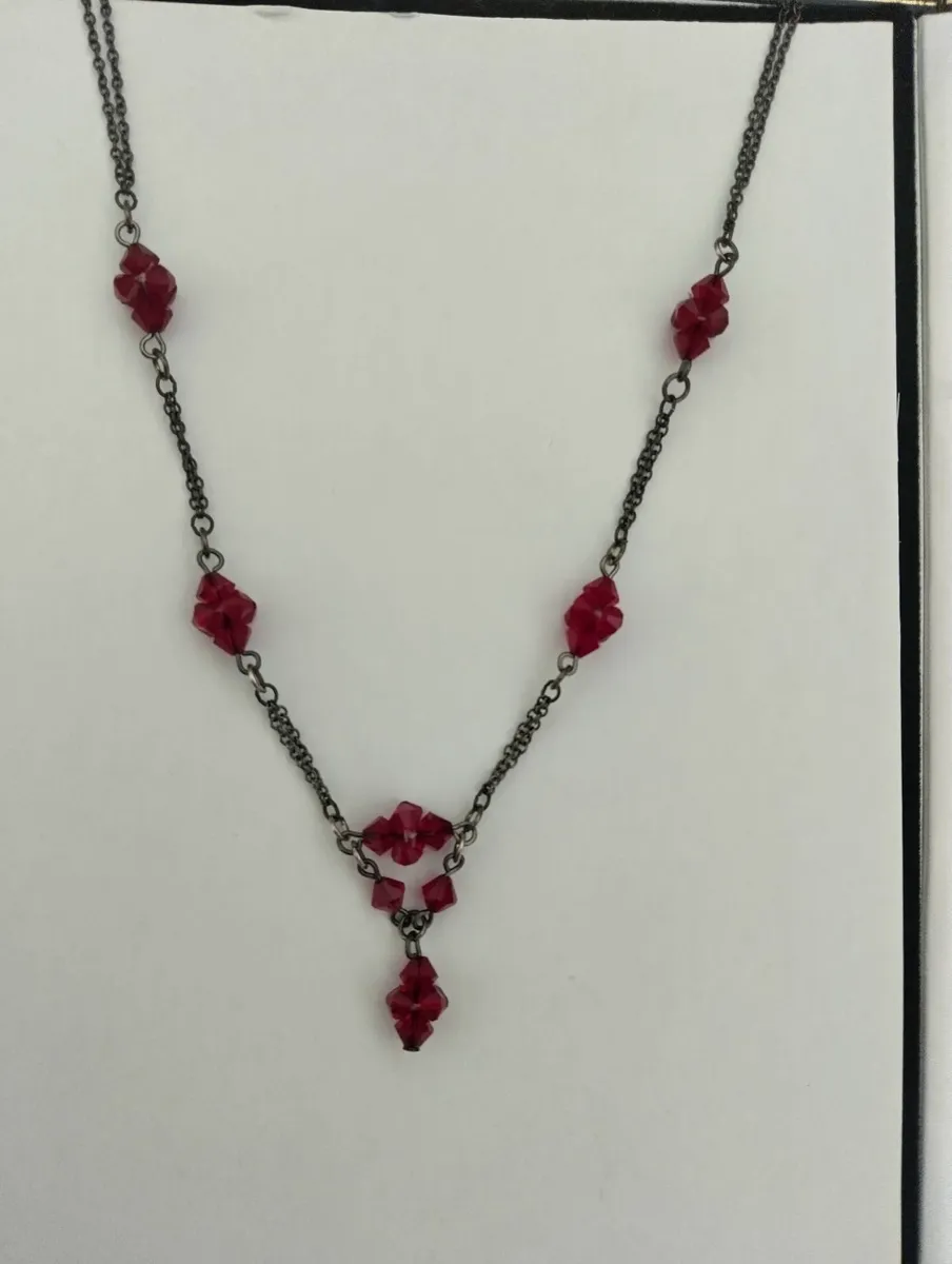 Knecklace - Image 1