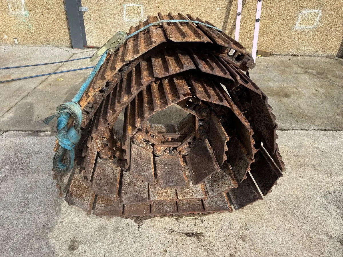 JCB JS145/130 parts - Image 1