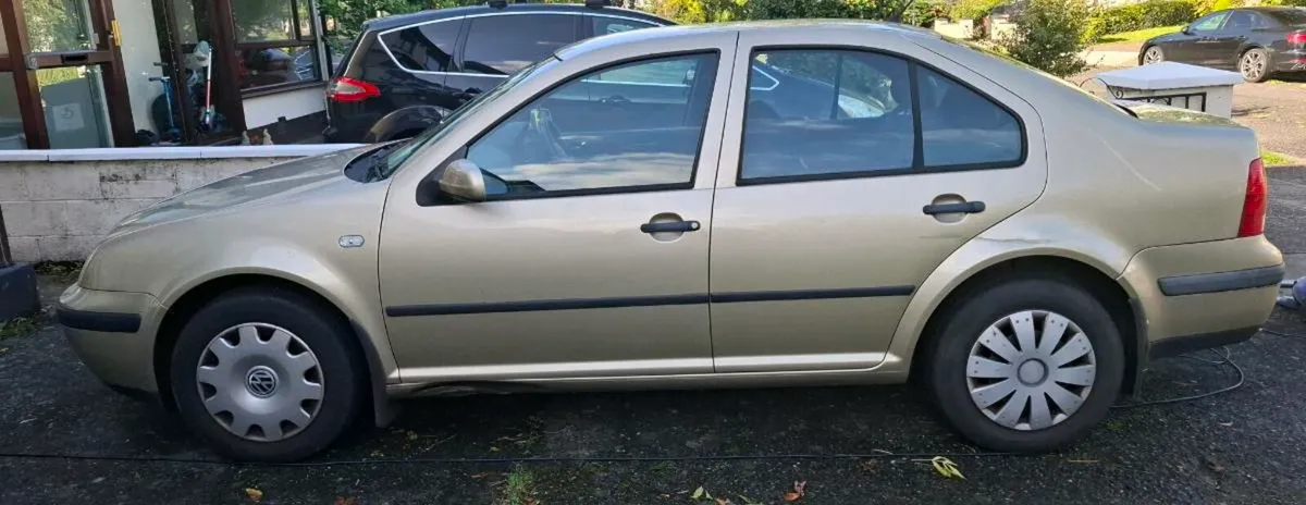 Volkswagen bora - Image 4