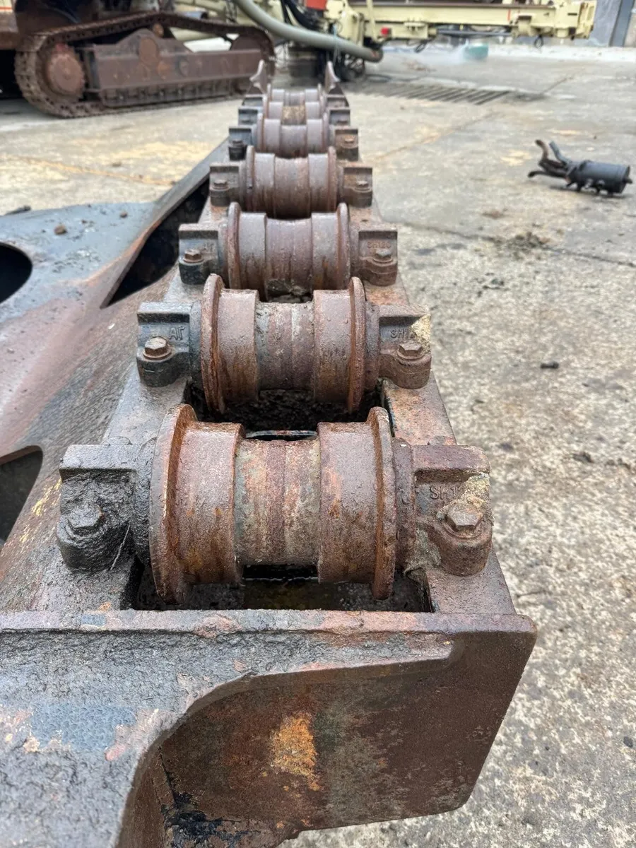 JCB JS145/130 parts - Image 3