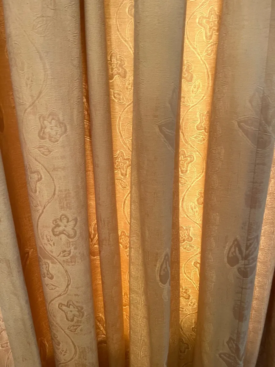 Curtains - Image 1