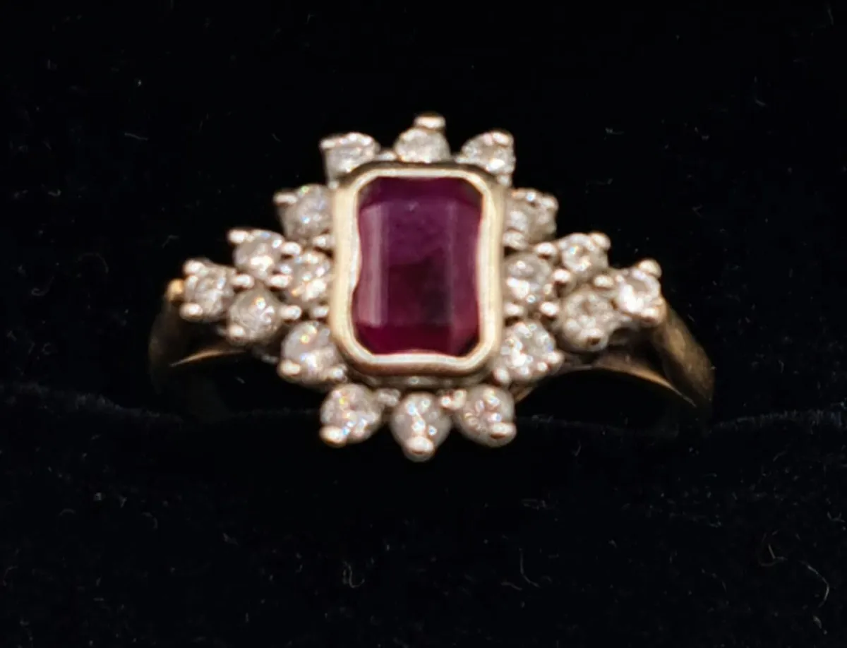 9ct yellow gold ruby and diamond ring size P - Image 1