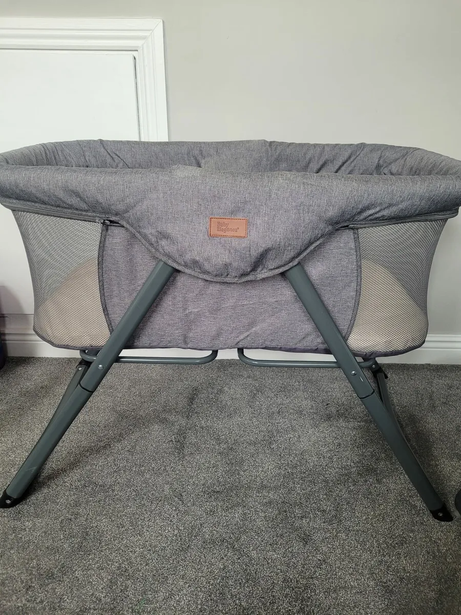Bassinet - Image 1
