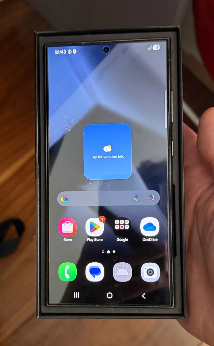 Samsung Galaxy S24 Ultra - Image 1