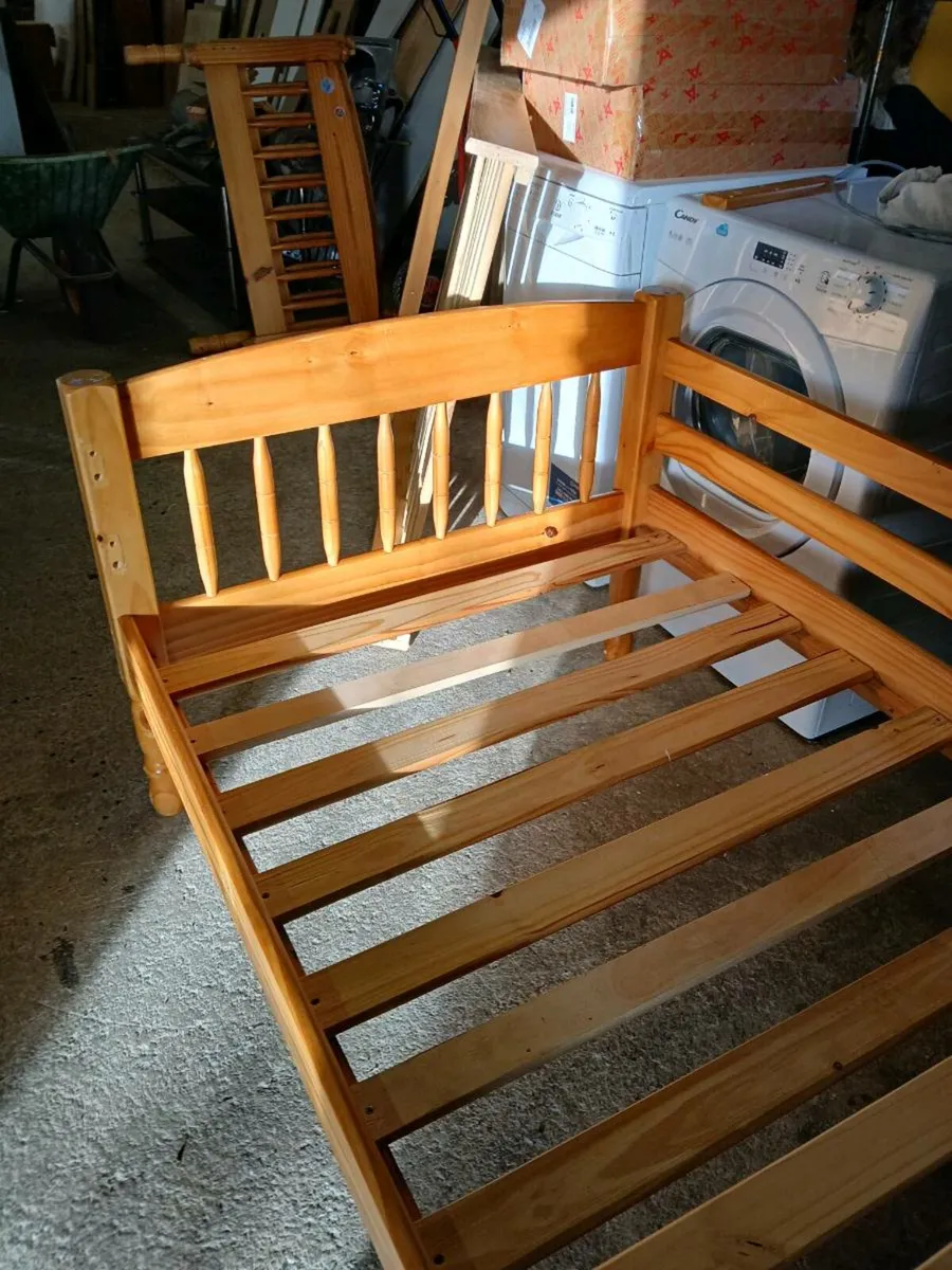 Bed - Image 4