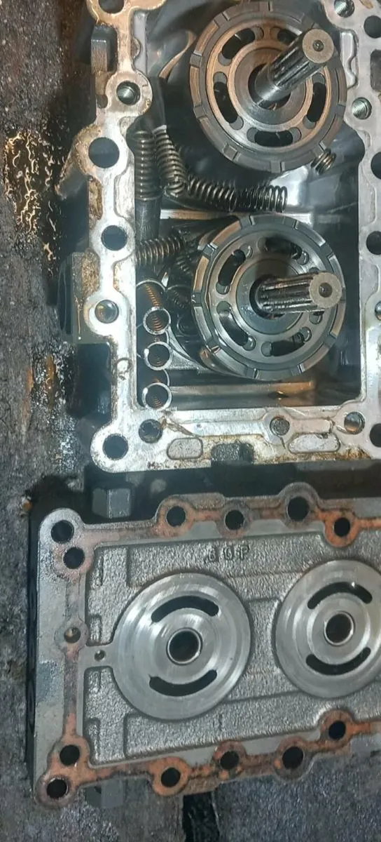 Kubota zero turn pump repairs - Image 4