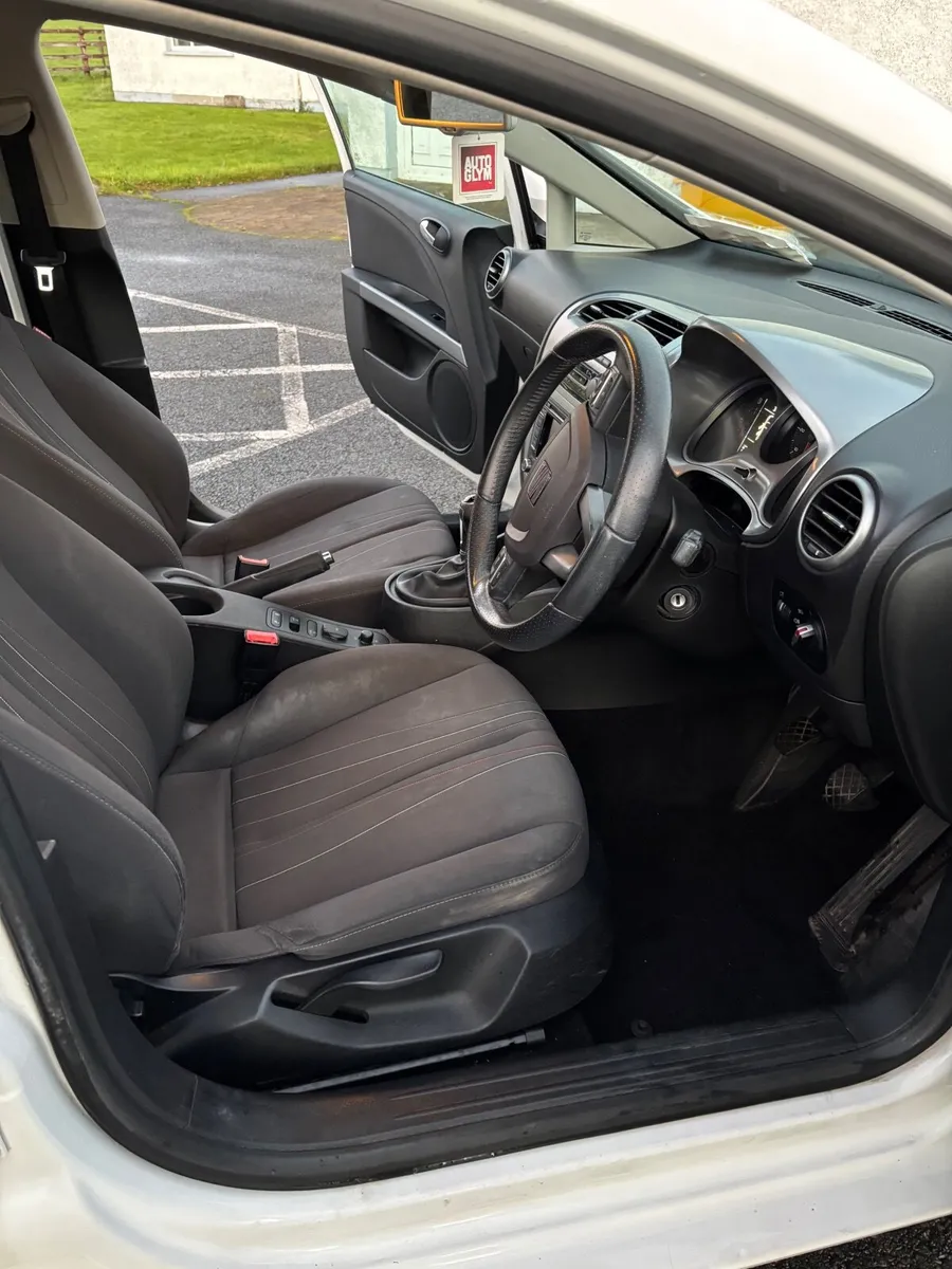 Seat Leon - Image 3