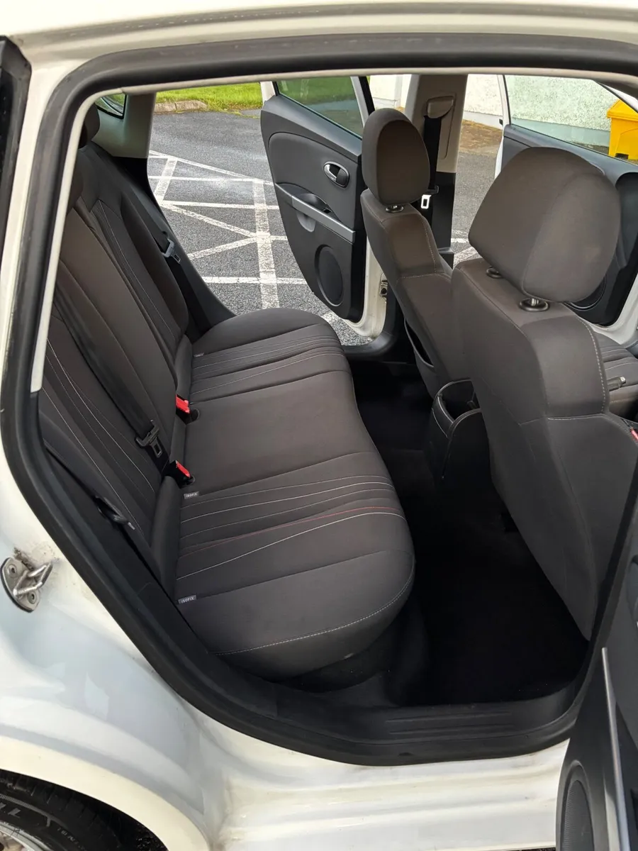 Seat Leon - Image 4