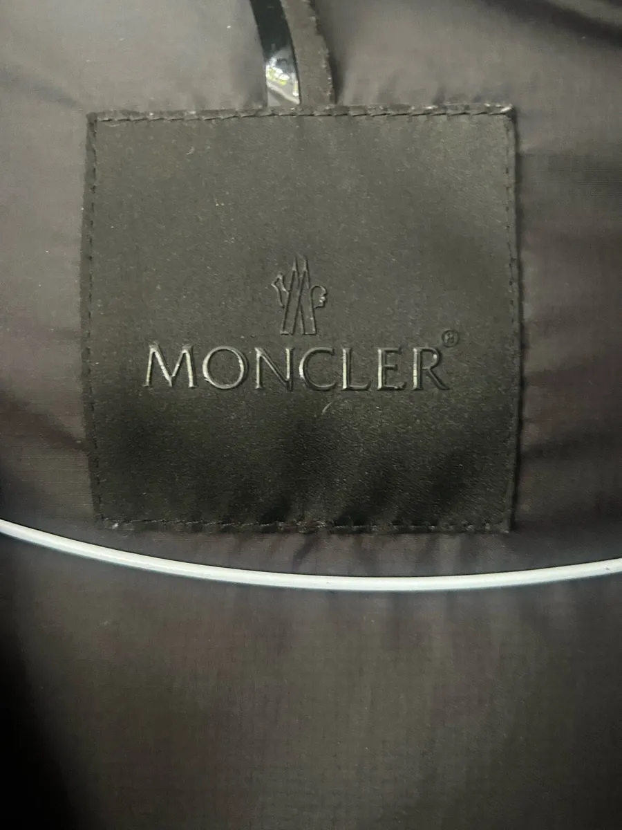 Moncler Jacker - Image 2