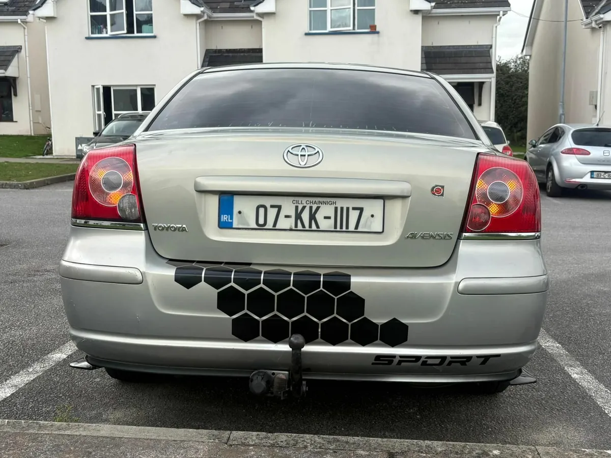 Toyota Avensis 2007 - Image 3