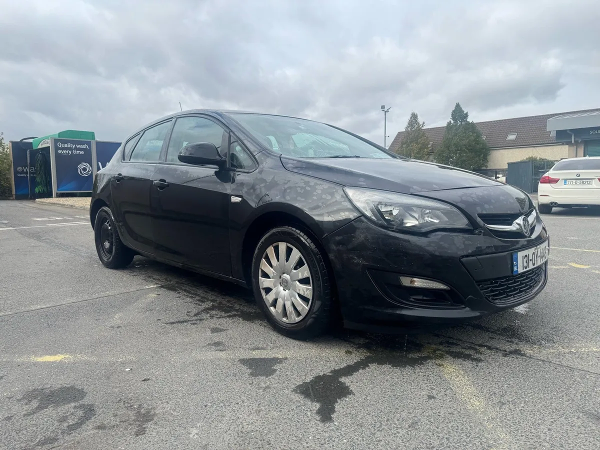 Opel Astra - Image 4