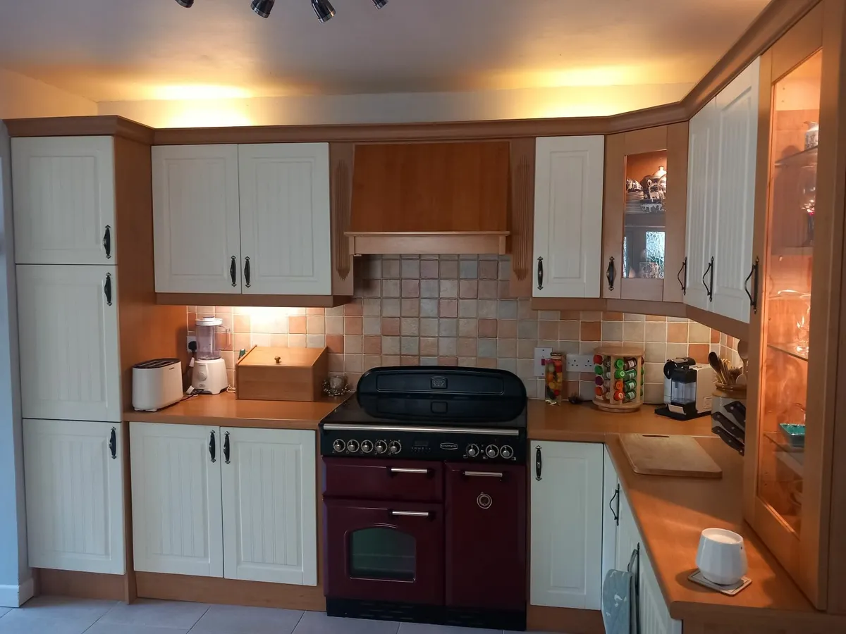 Cash & Carry Cream Shaker Kitchen Press Doors - Image 1