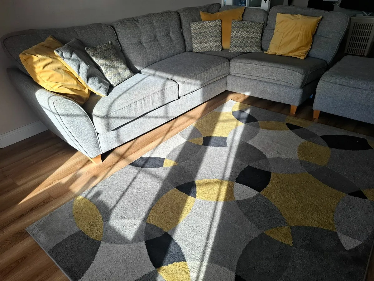 Sofa with matching foot stool and rug - Image 2
