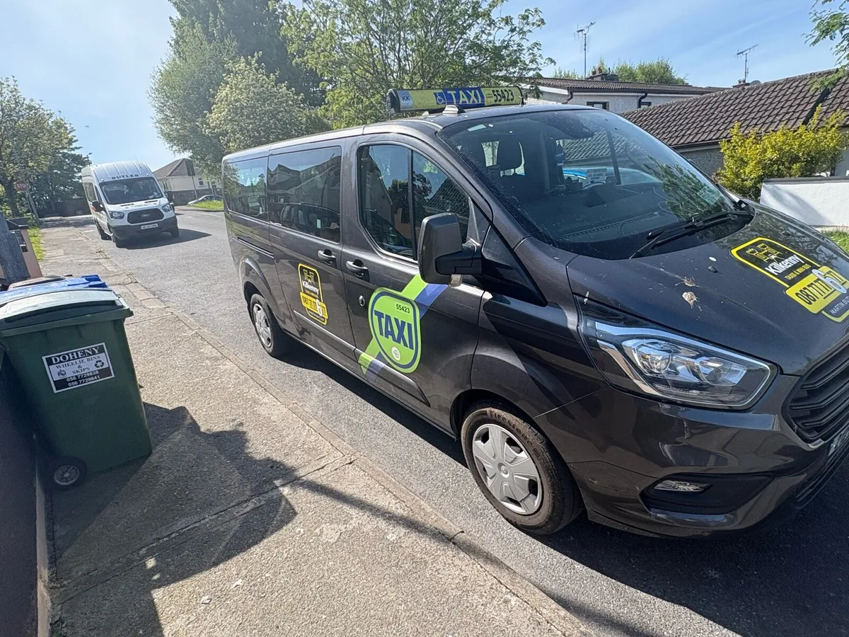 Ford Transit 9 seater taxi - Image 4