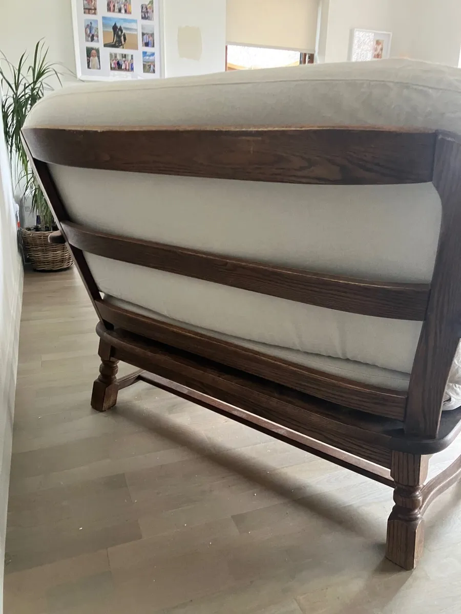 Small two seater Couch - Image 3