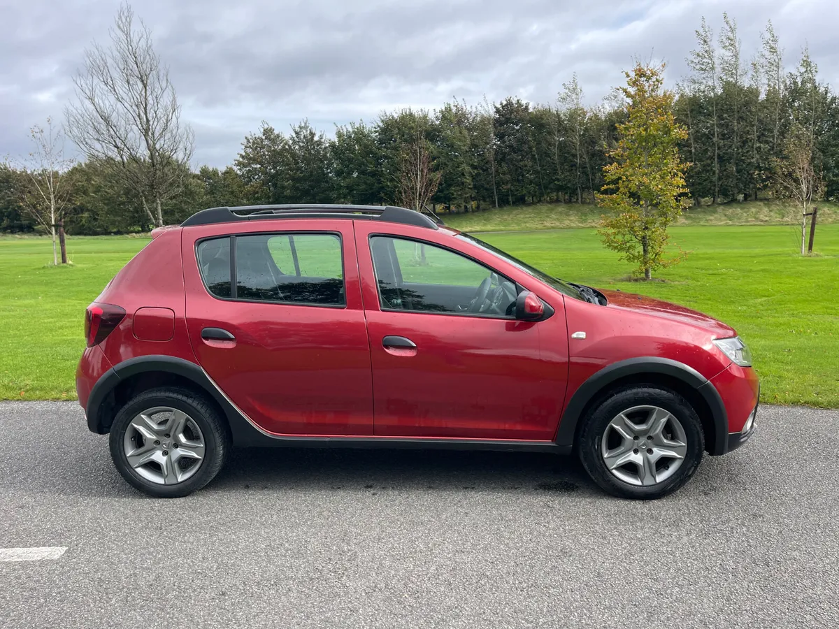 Dacia Sandero Stepway 2017 - Image 2
