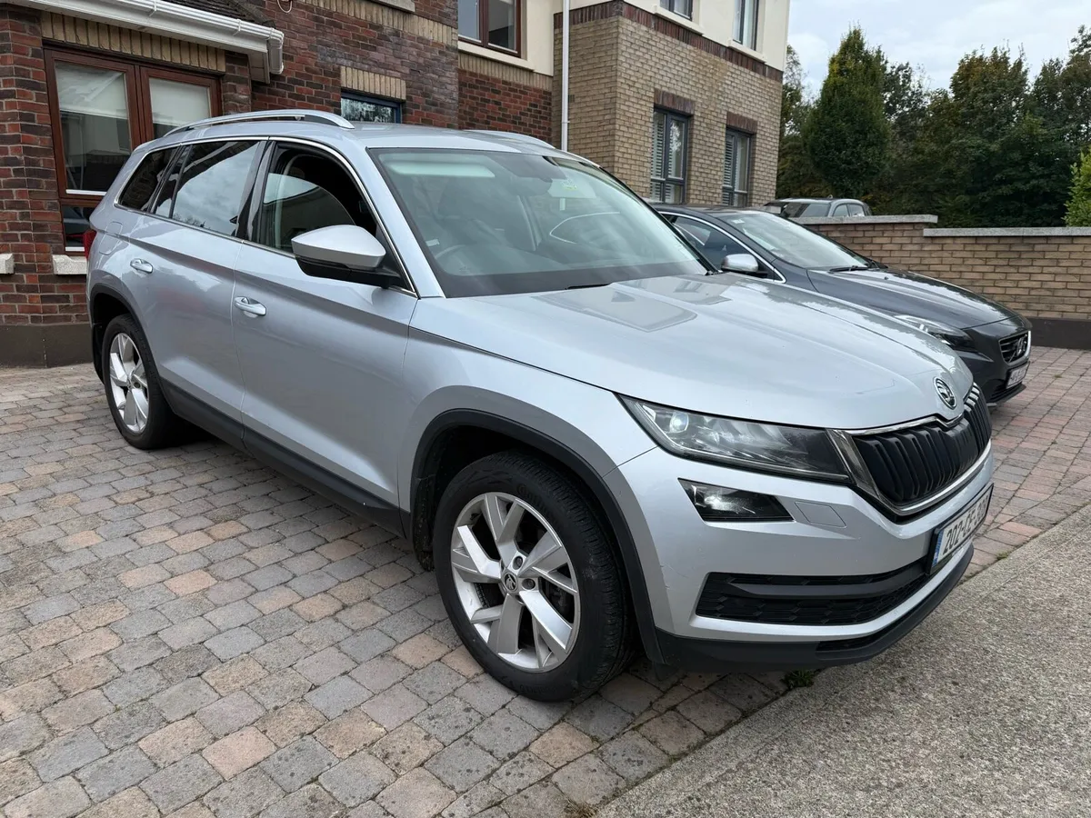 7 SEAT STYLE AUTOMATIC NEW NCT THIS WEEK - Image 1
