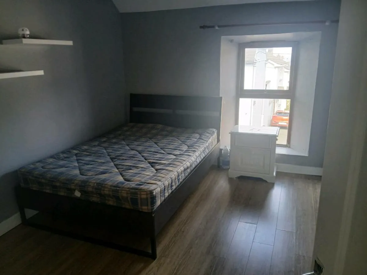 House - Image 3