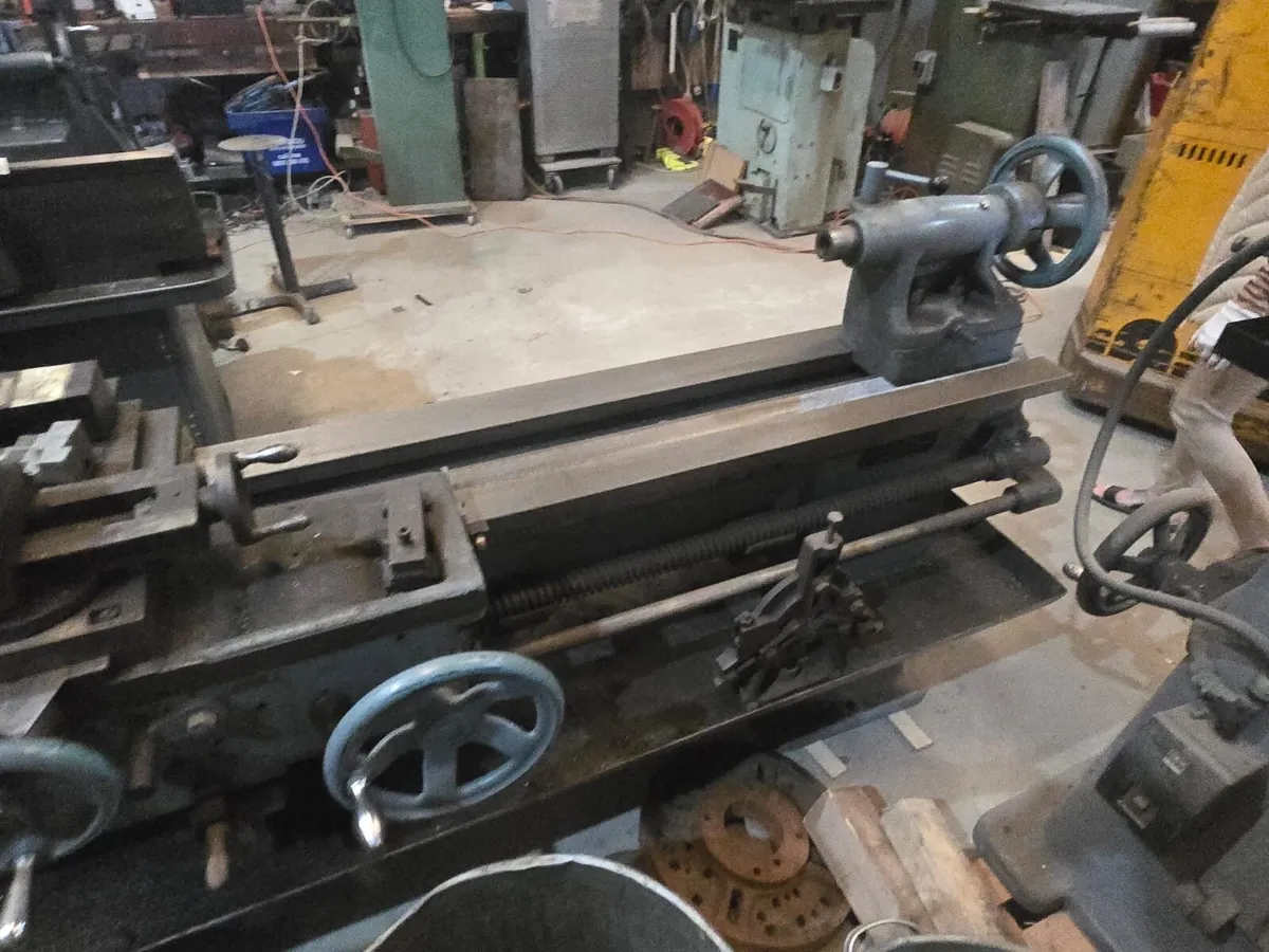 Large lathe 3 phase. With VFD delivery available - Image 2