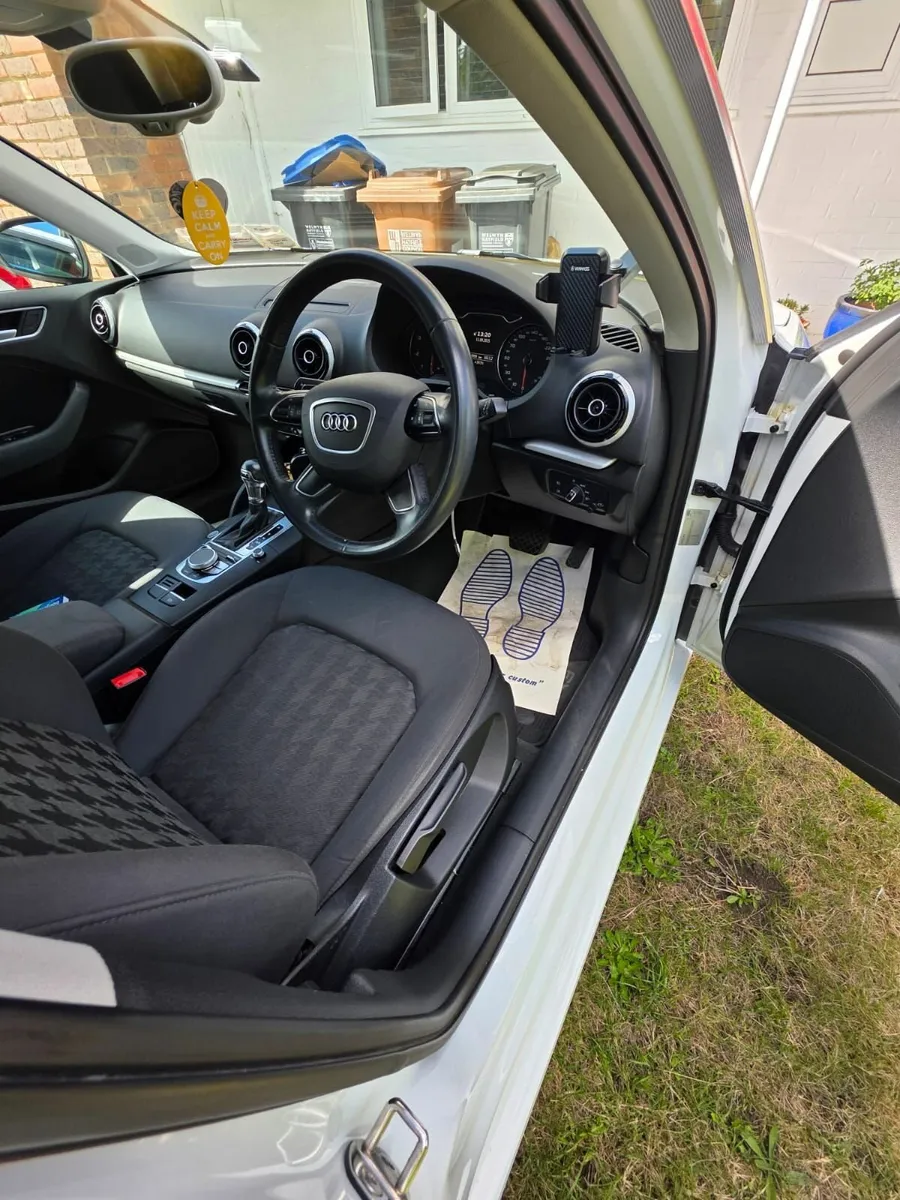 Audi A3 2015 - Image 4