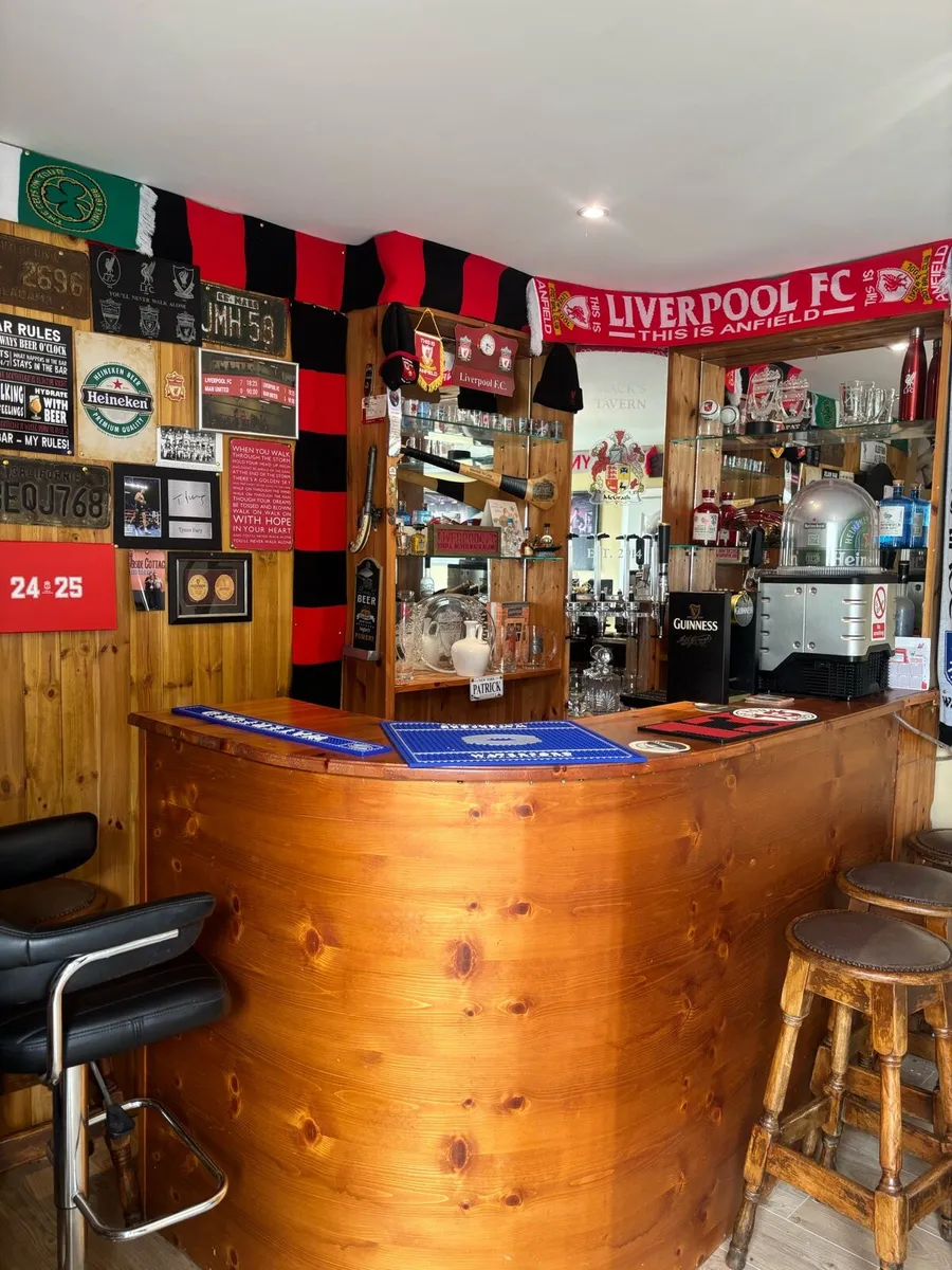 Bar - Image 1