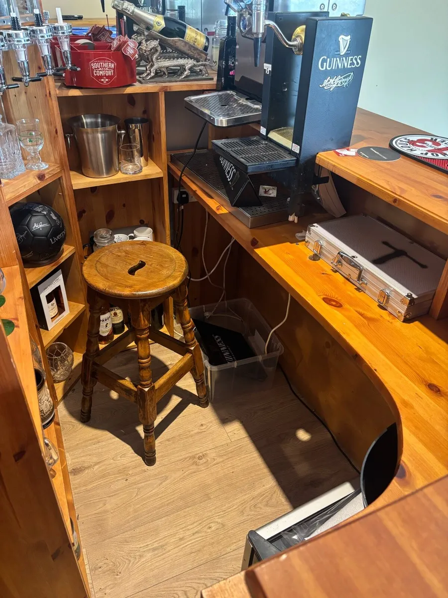 Bar - Image 3