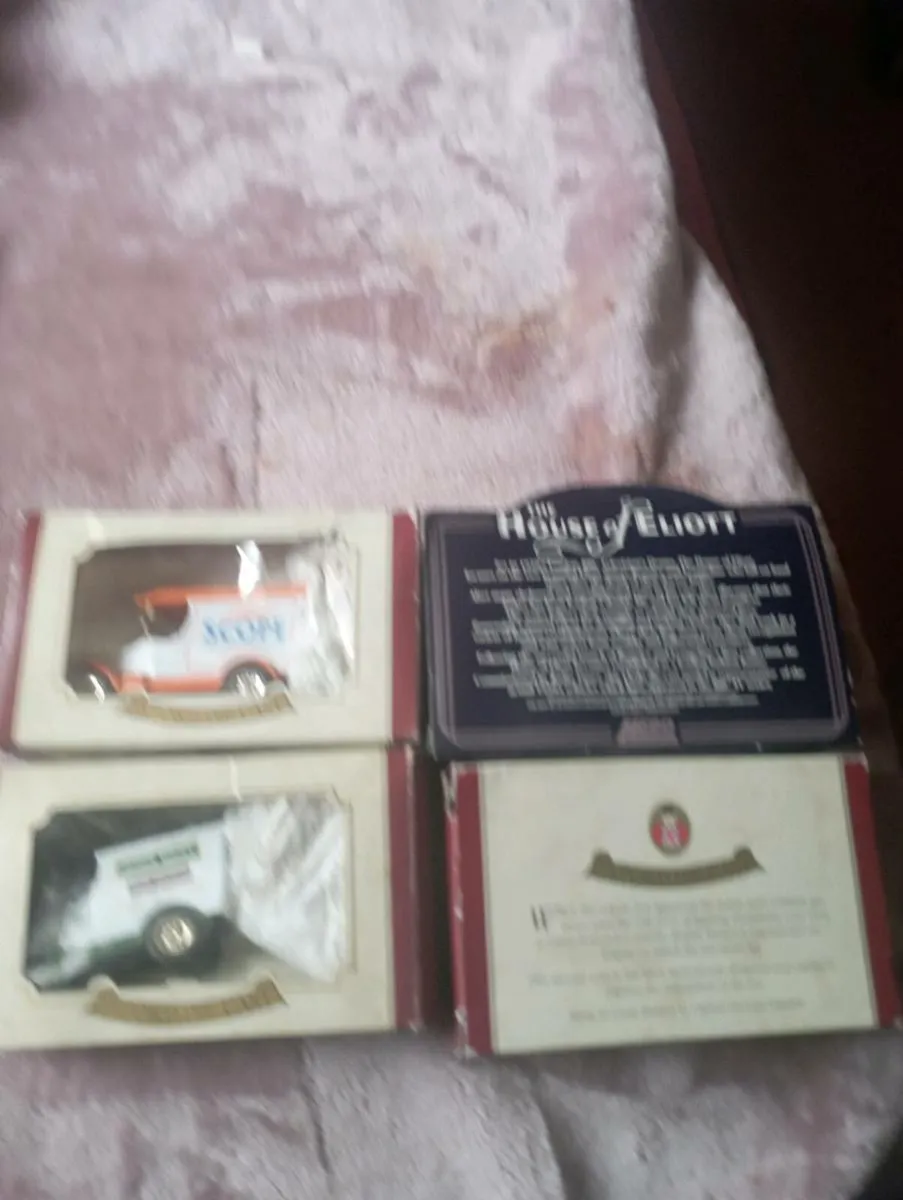 OXFORD DIE-CAST MODELS & HOUSE OF ELIOTT MODLES - Image 2